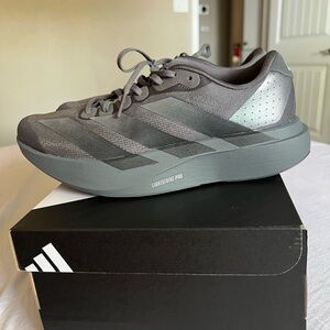 adidas Evo SL